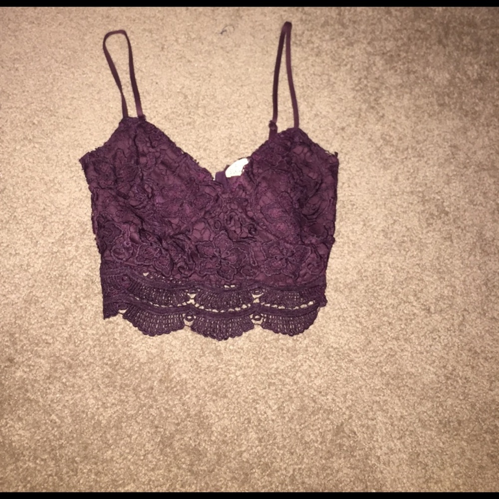 Maroon lace scalloped crop top