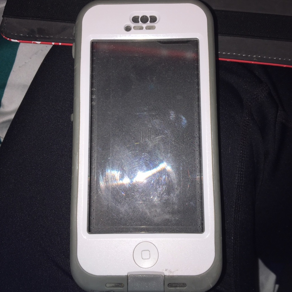 5c life proof phone case