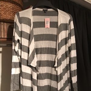 Torrid size 1 sweater