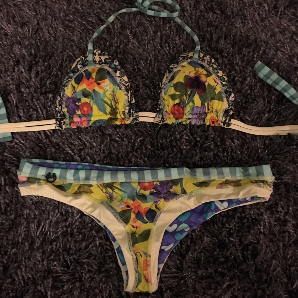 RESERVED Maaji Swimwear Bikini Set