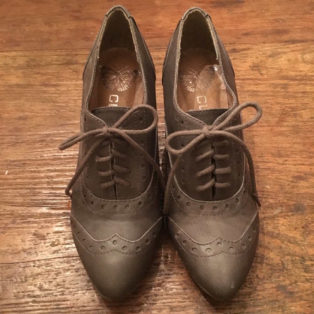 Oxford heels