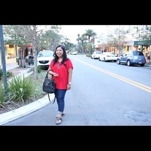 Meet your Posher, Lusiana