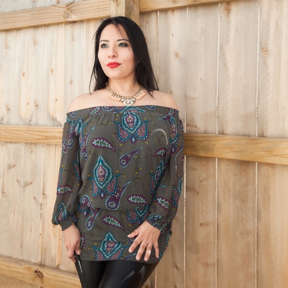 Kensie, Pattern Tunic - Picture 1 of 5