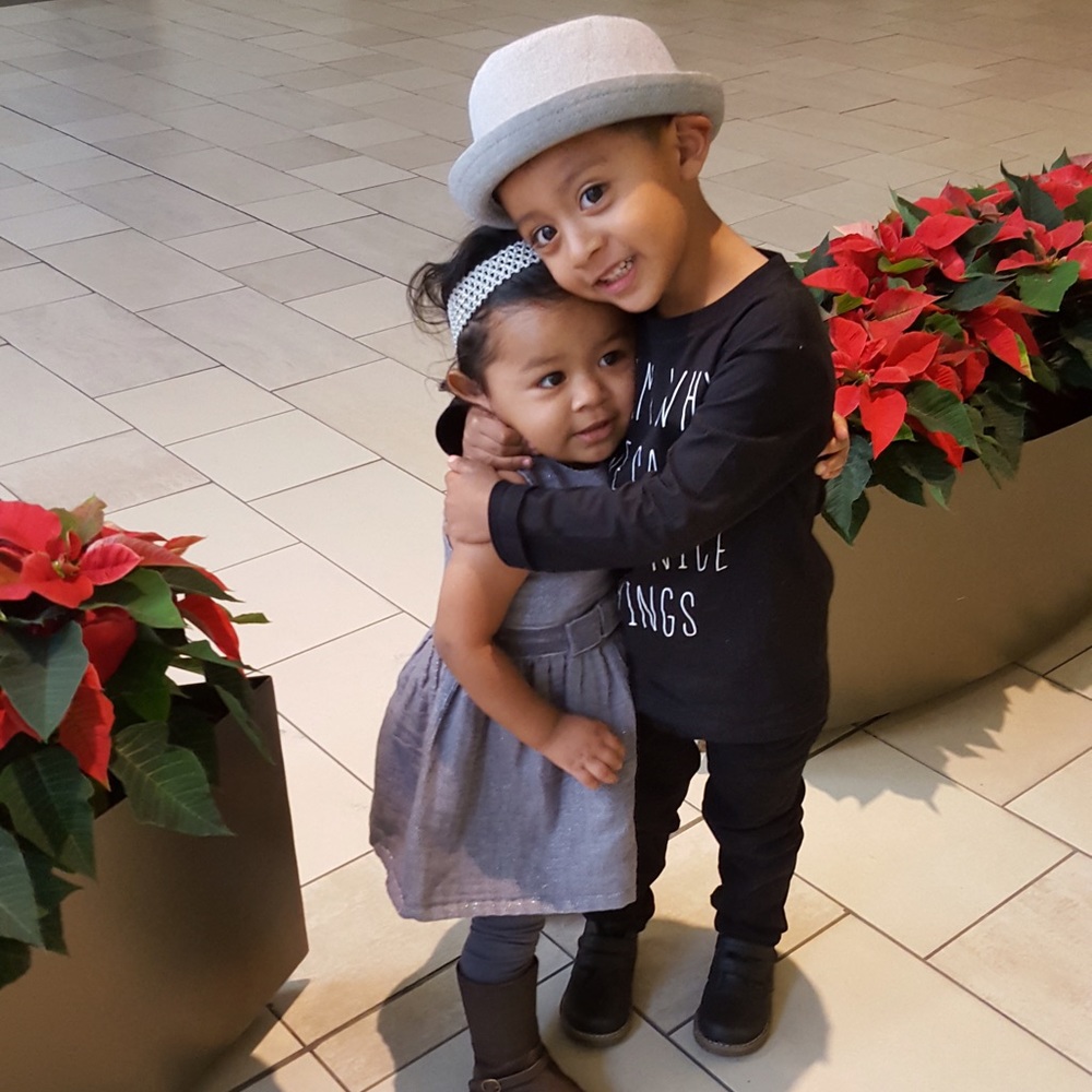 Meet your Posher, Carlos