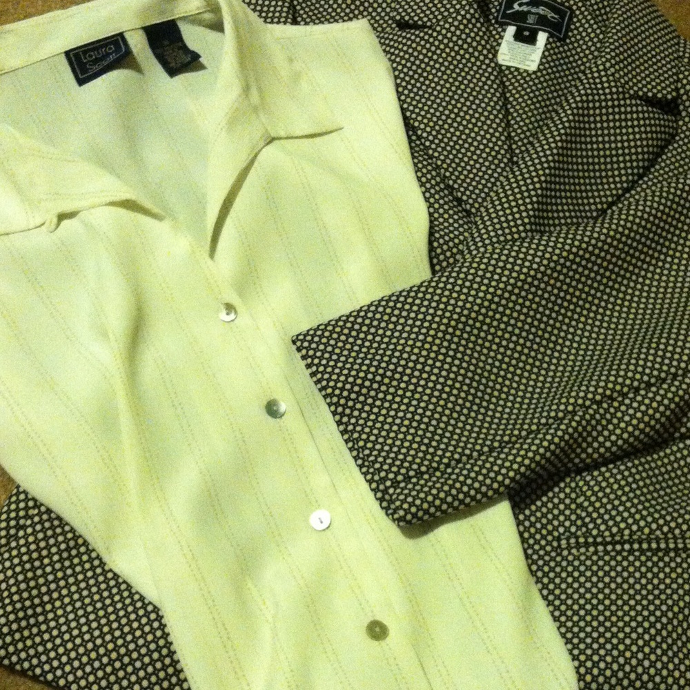 Short sleeve blouse and blazer