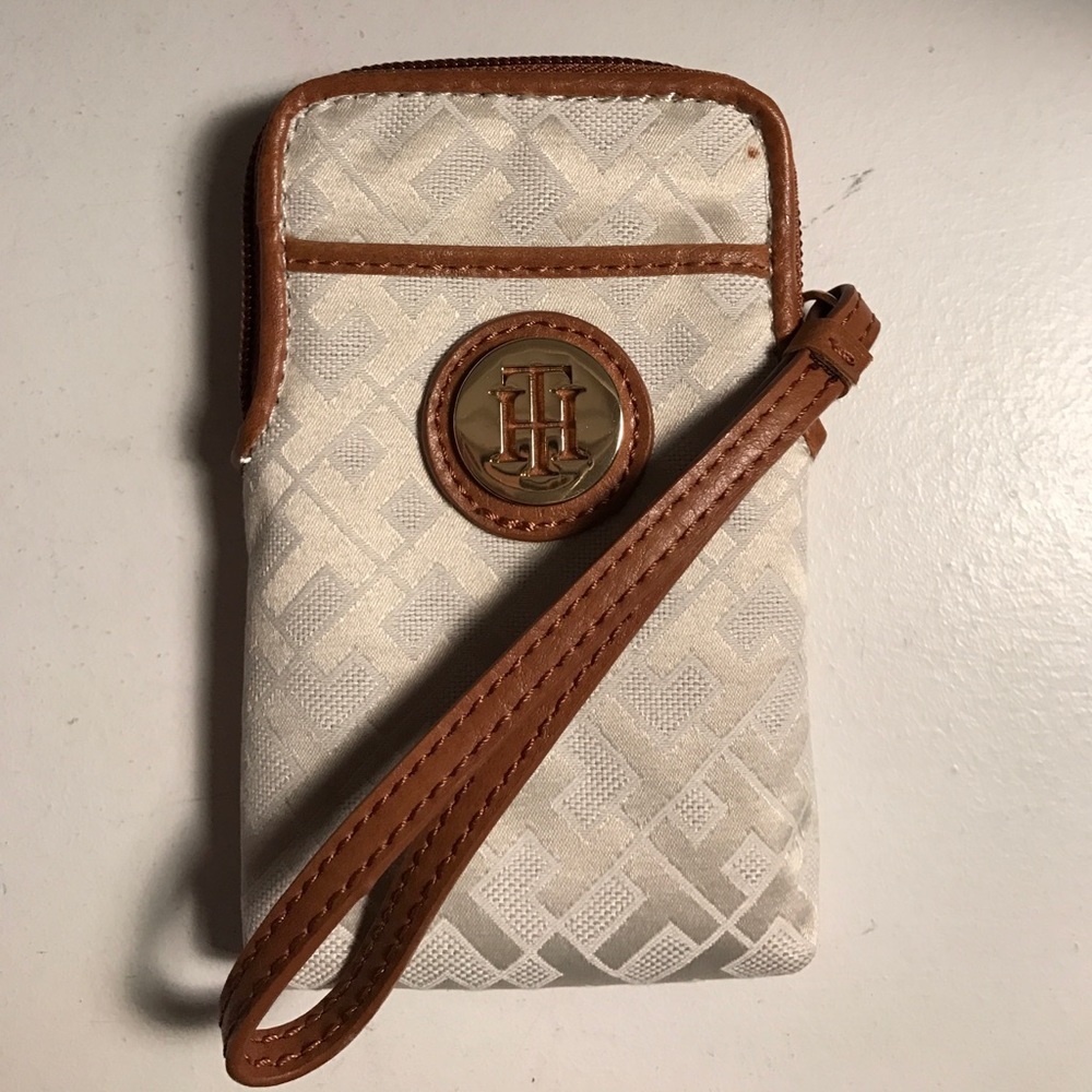 White Wristlet
