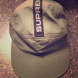 SUPREME hat OLIVE GREEN