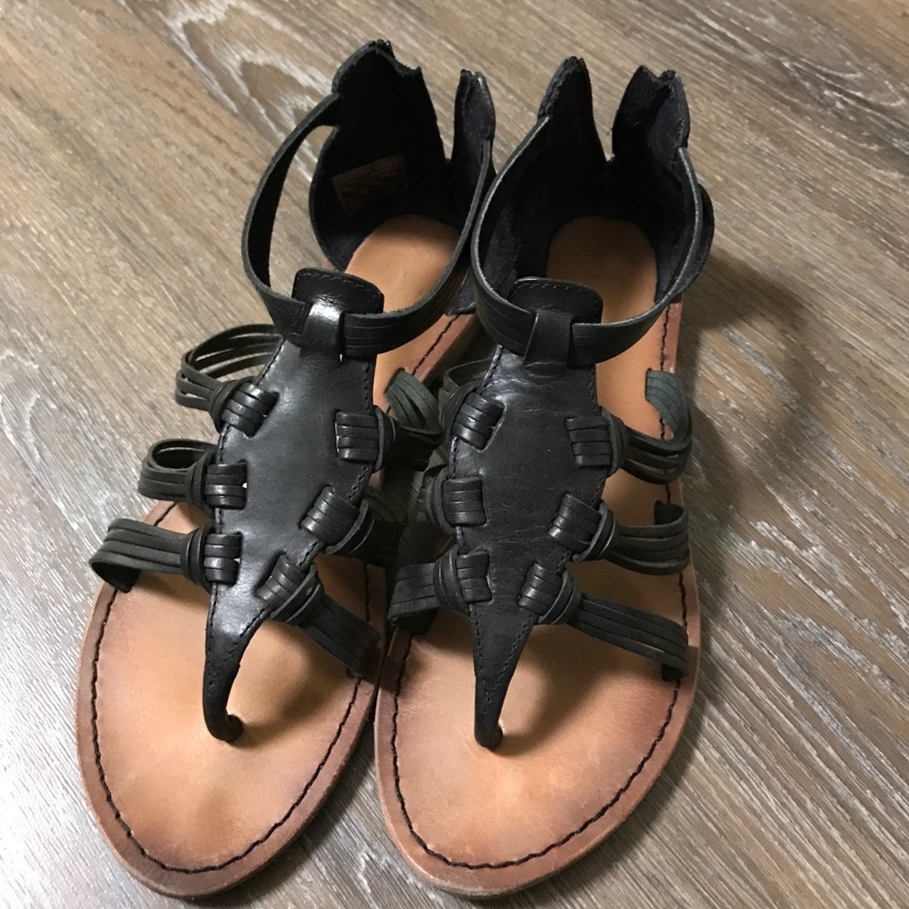 Black leather sandals
