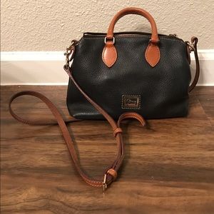 Dooney & Bourke Crossbody purse
