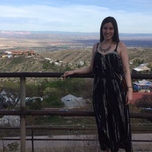 Meet your Posher, Cara