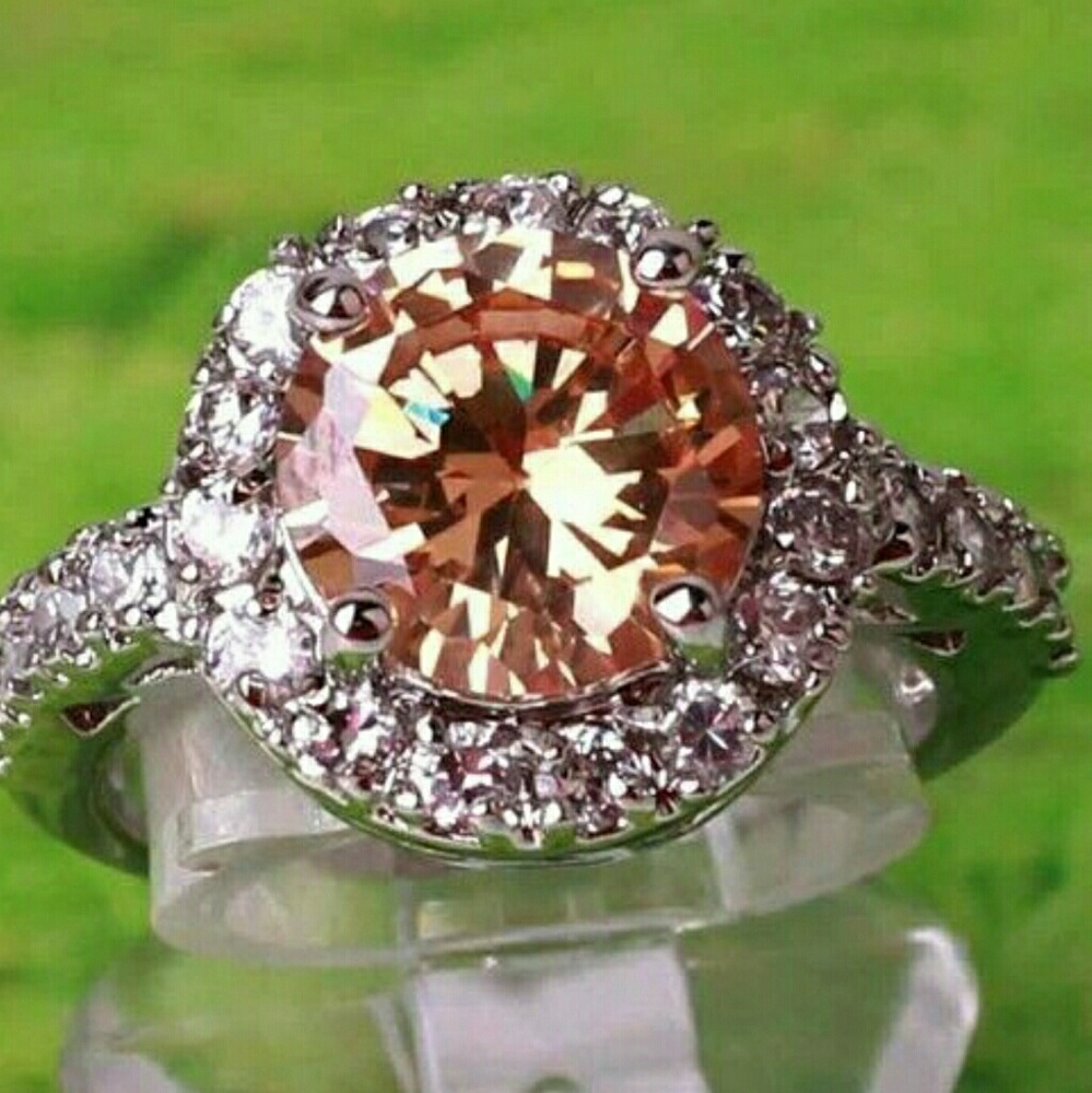Ring Morganite & White Topaz Gems