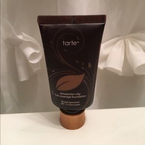 Tarte Amazonian Clay Foundation - Deep Honey
