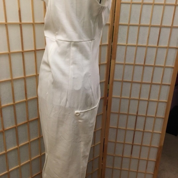 New Size Small Veronica's style all white dress - Picture 3 of 3