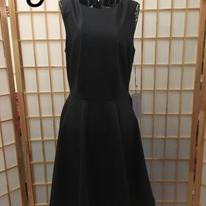 New Size 2 Jennifer Lopez black dress