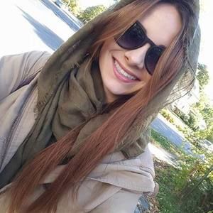 Meet your Posher, Claire