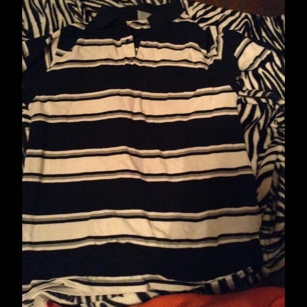 Black and White collared tee