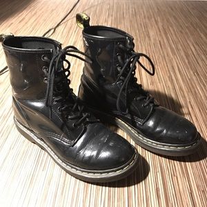 Dr. Martens Modern Classic 1460 Patent 8-Eye Boots