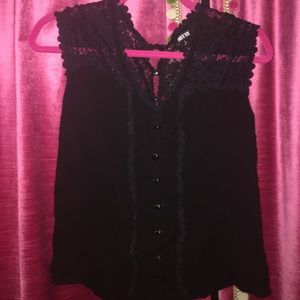 Black skull mesh top