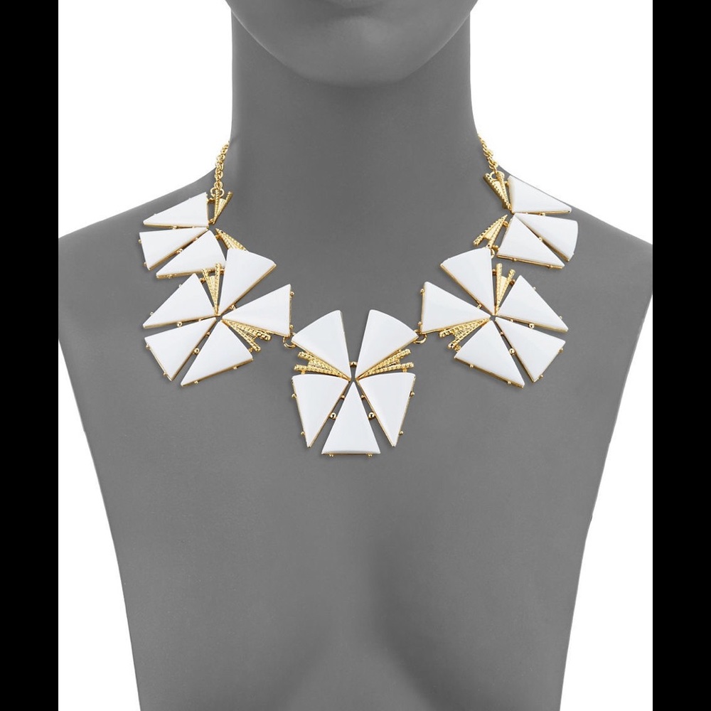 Trina Turk ego flowers statement necklace