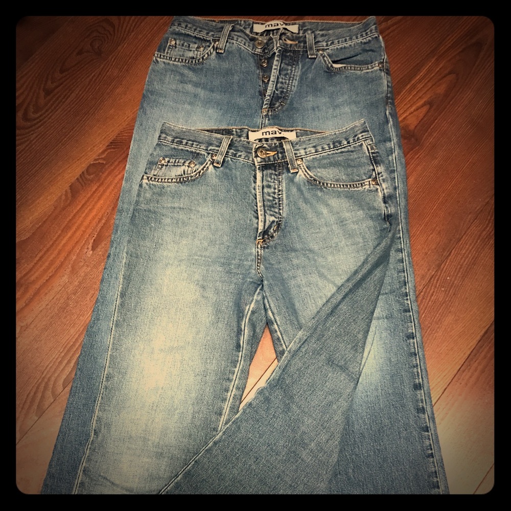 Two pairs of MAVI jeans pre-owned
