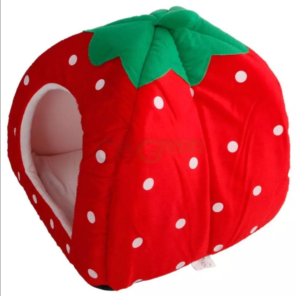 Super cute soft strawberry dog bed house🐶🐱💕NEW!