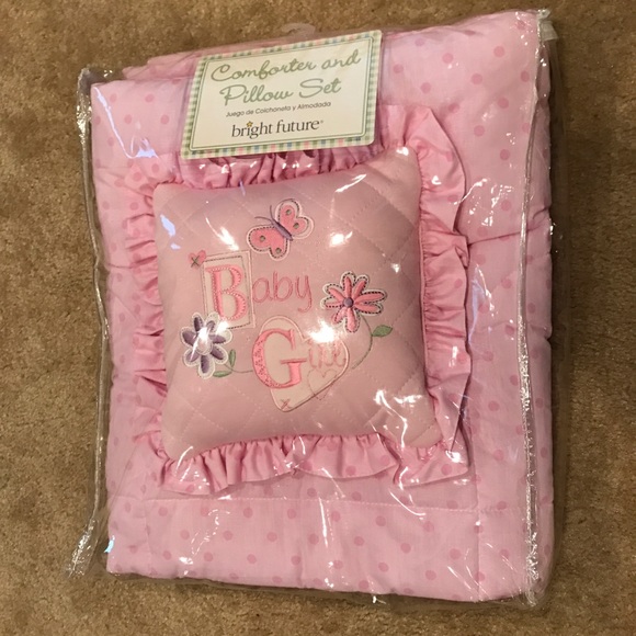 Girls pink comforter and pillow set - Picture 1 of 1