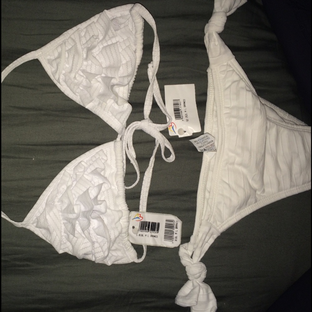 BRAZILIAN BIKINI SET WHITE RUFFLES AND TIES