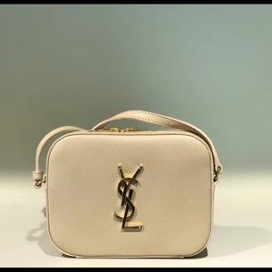 SOLD🎉Authentic NWT YSL Mini Blogger Bag