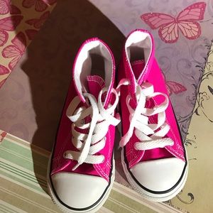 Converse high top pink