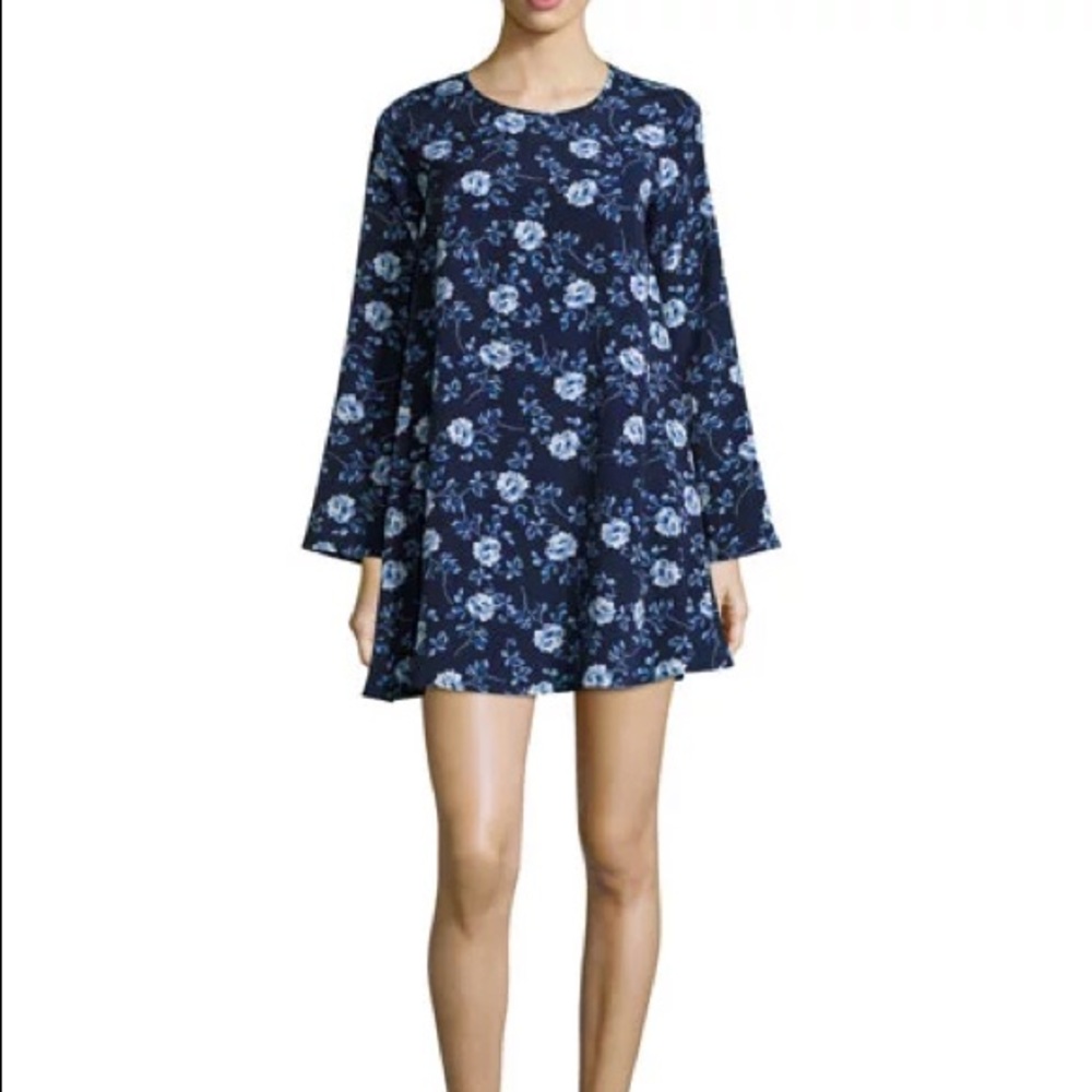 Lucca Couture Long-Sleeve Floral-Print Shift Dress