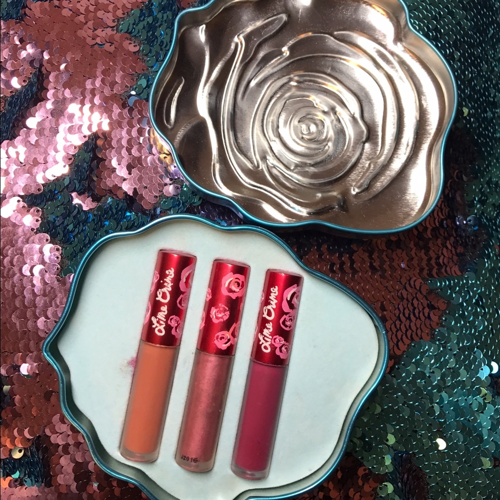 Lime Crime Blue Velve-tin