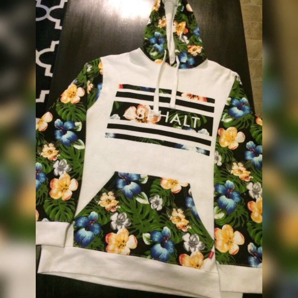 BOGO Tropical Sweater 🌴