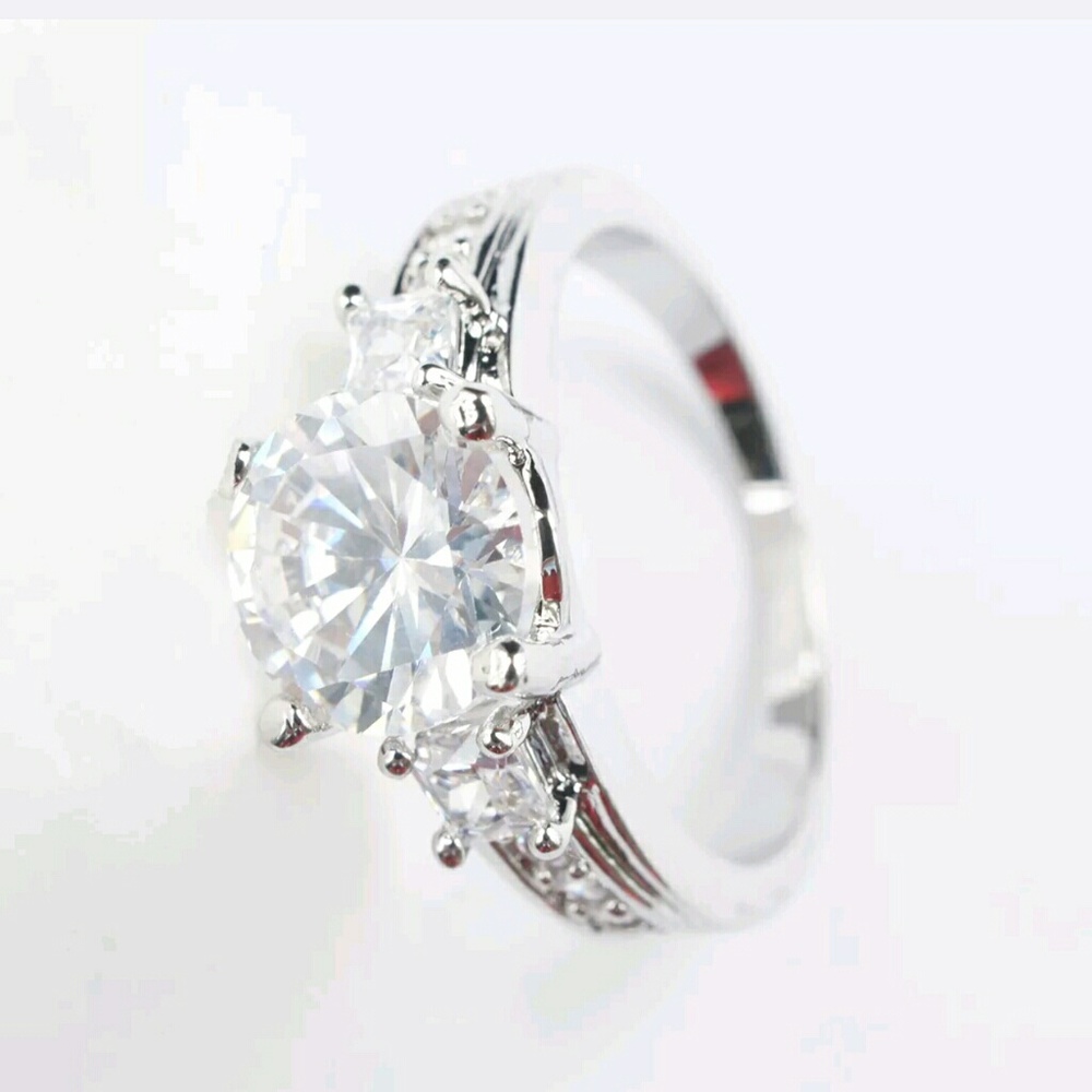 White Gold Plated White Sapphire Ring - Picture 4 of 6