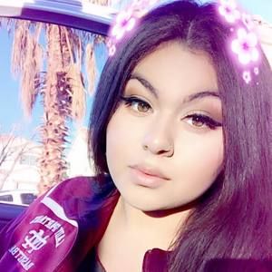 Meet your Posher, Christal