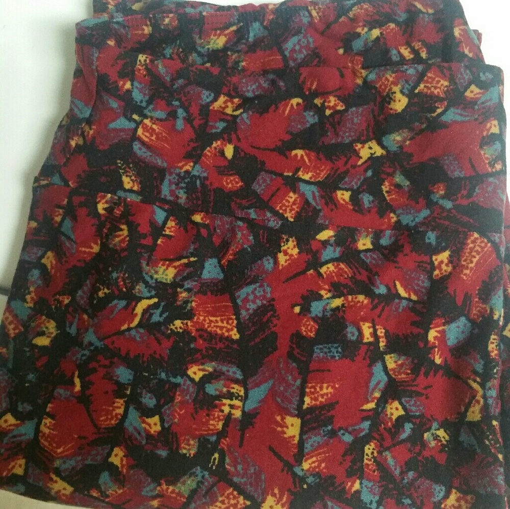 Brand New lula roe tc leggings Feathers lularoe