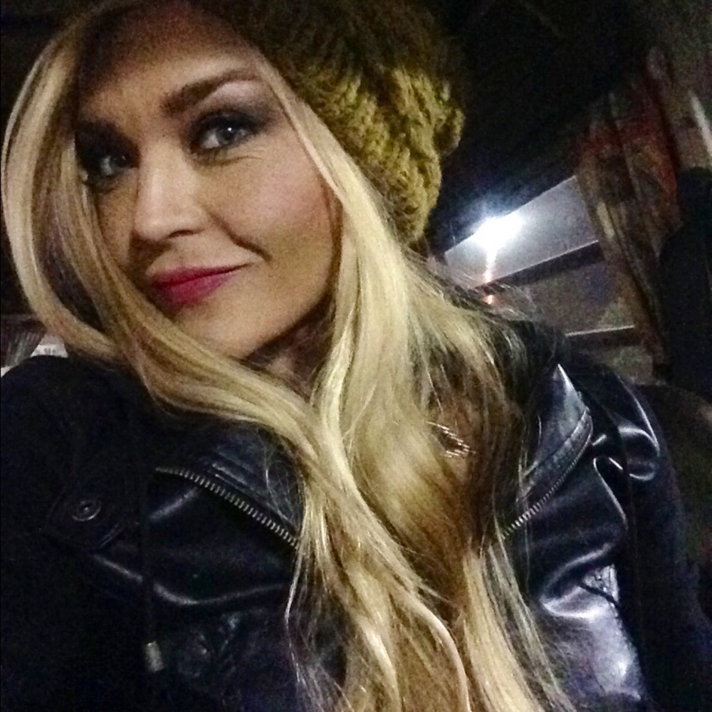 Meet your Posher, Allison