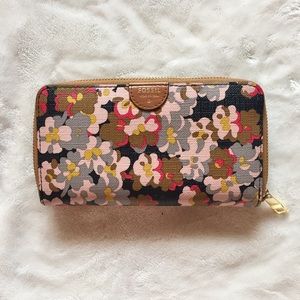 Fossil floral wallet