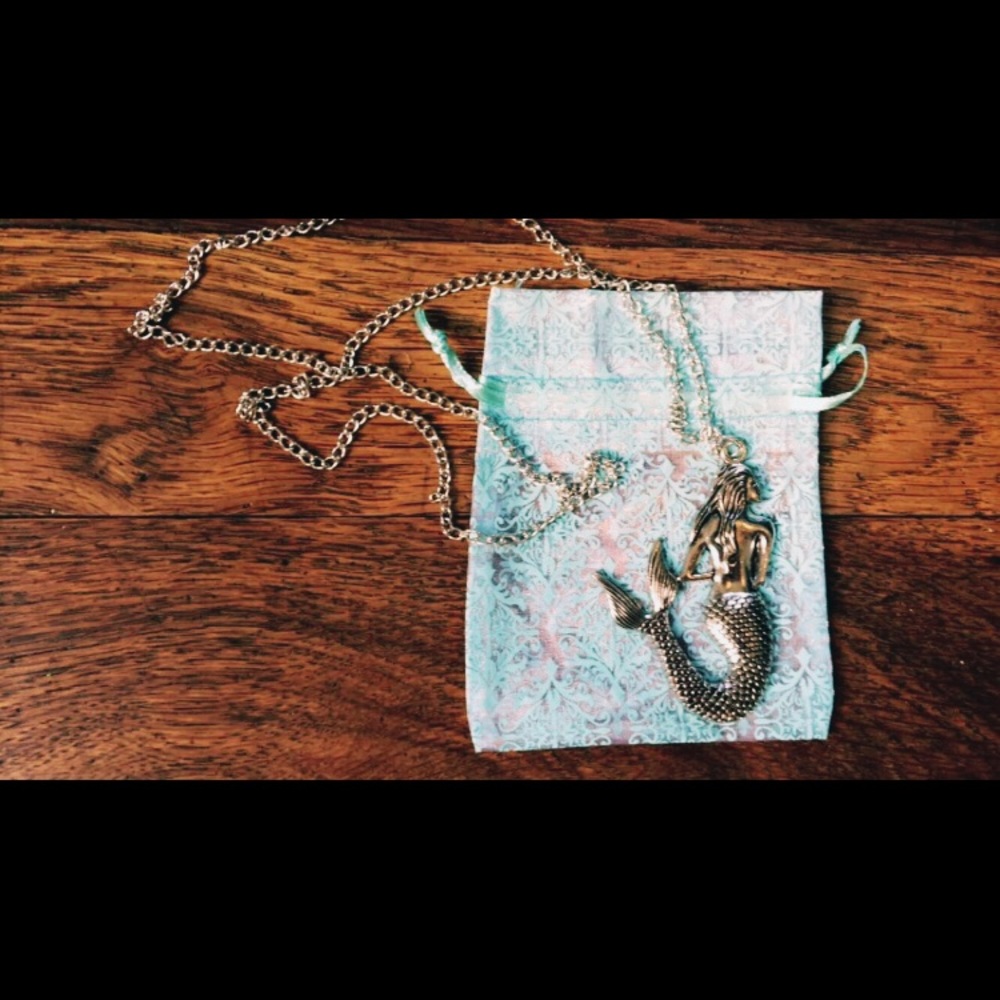 Mermaid Necklace 🐬🐠