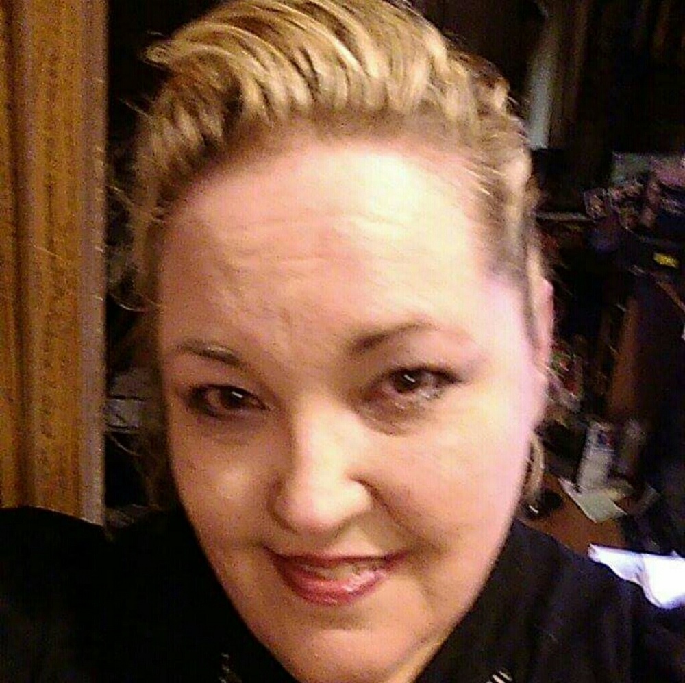 Meet your Posher, Teri