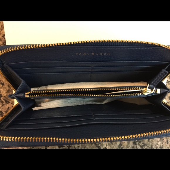Tory Burch wallet