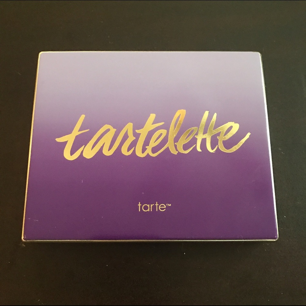 Tartelette Amazonian Clay Matte Eyeshadow Palette