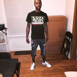 Meet your Posher, Larry