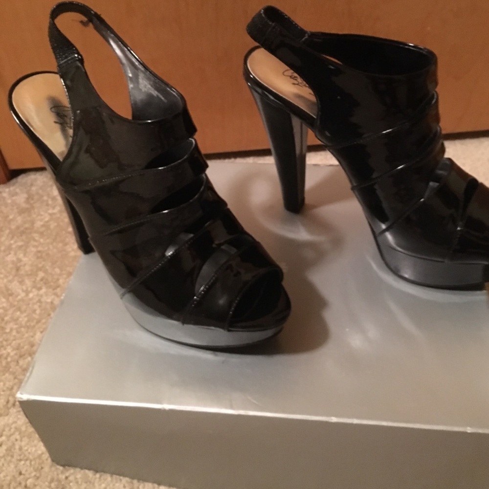 Patent leather booties