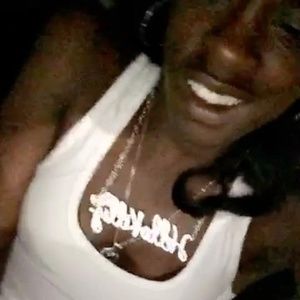 Meet your Posher, Janaye