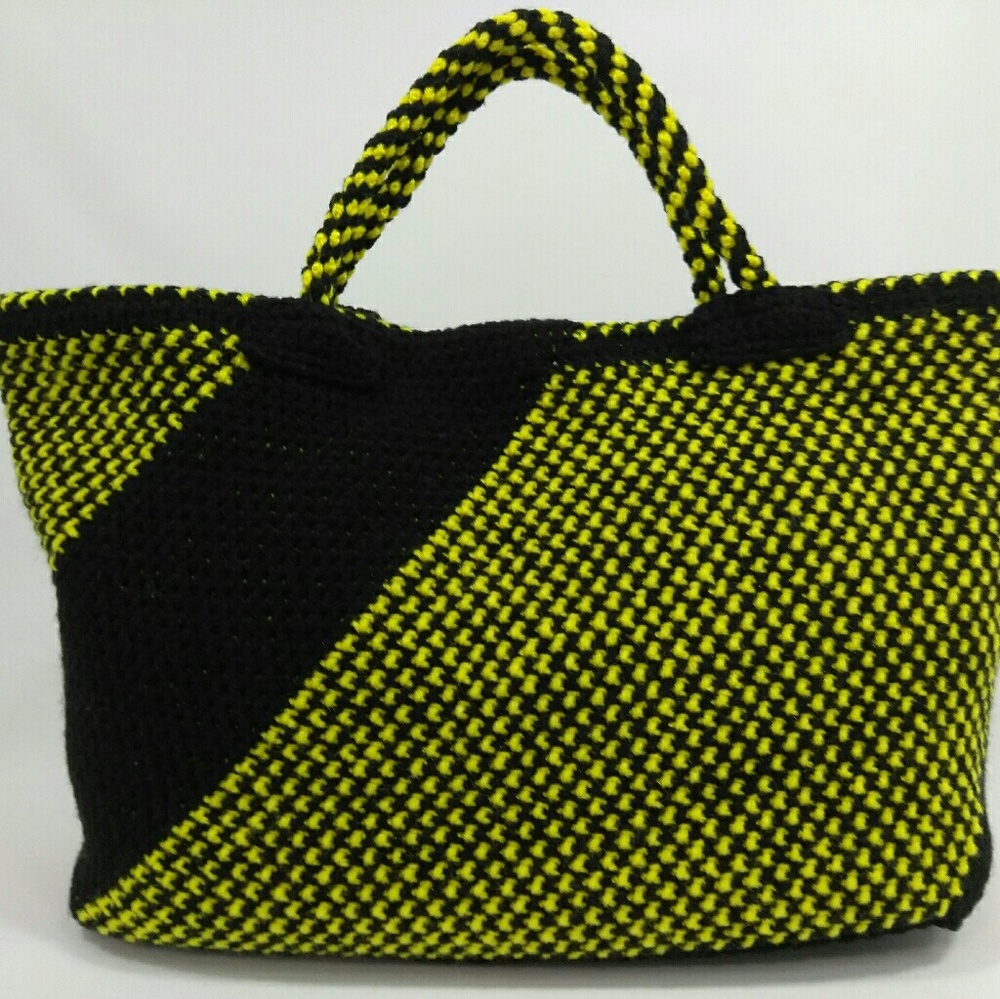 Bumblebee crochet women handbag handmade