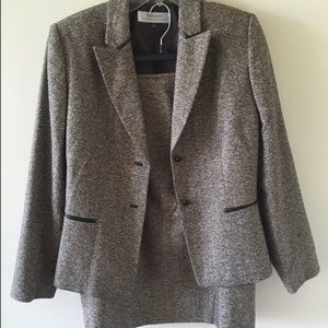 Brown Tweed Tahari Suit