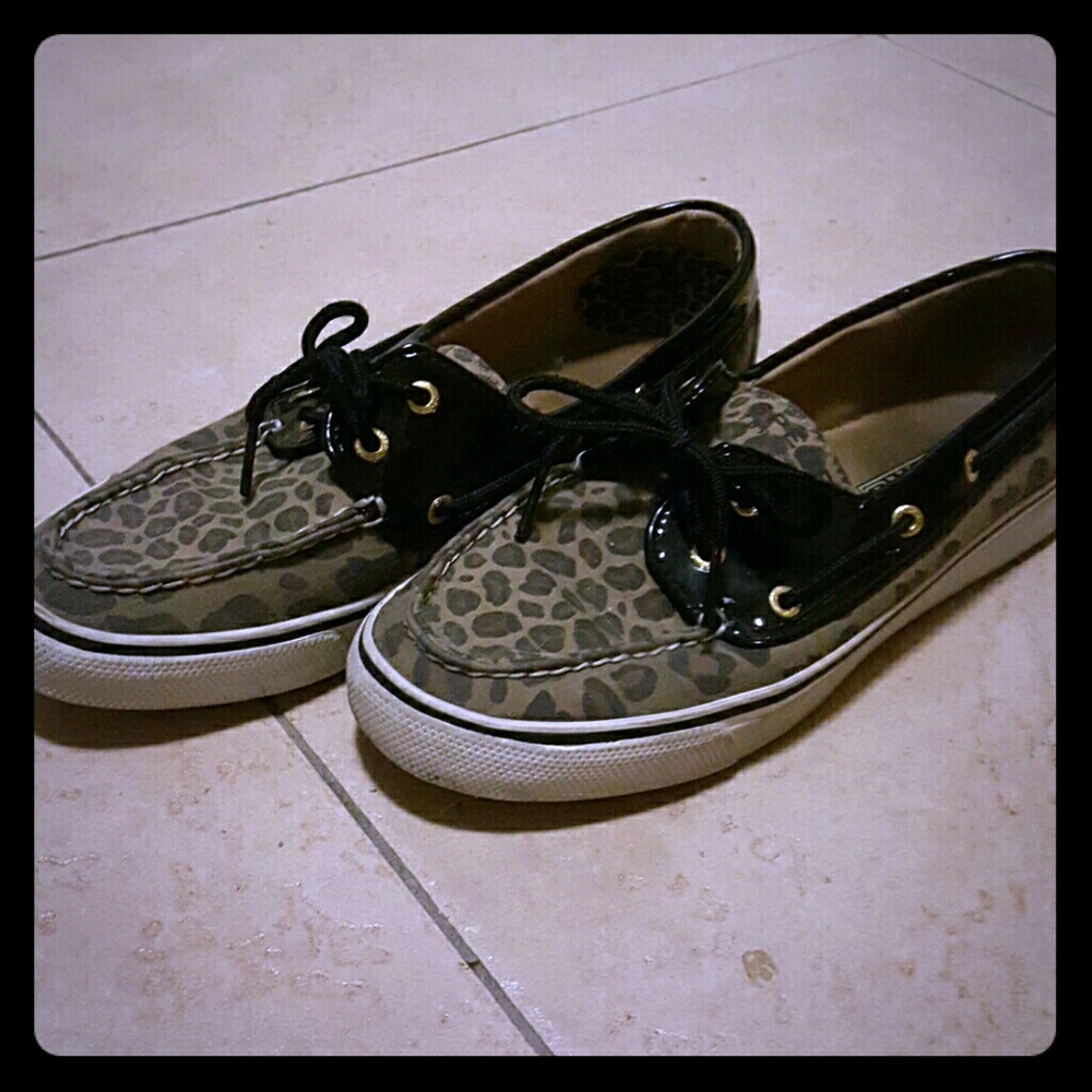 Sperry leopard shoes with patent leather