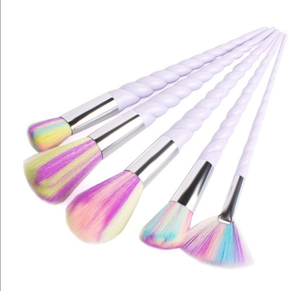 SOLD🦄HP🦄Unicorn Face Brush Set - Picture 2 of 3