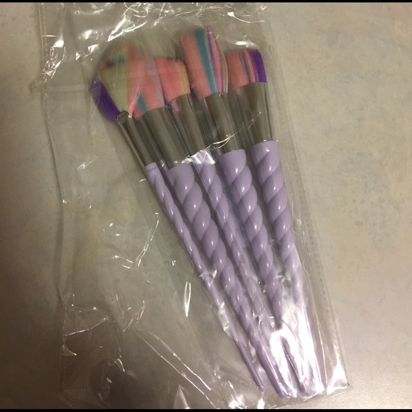 SOLD🦄HP🦄Unicorn Face Brush Set - Picture 3 of 3