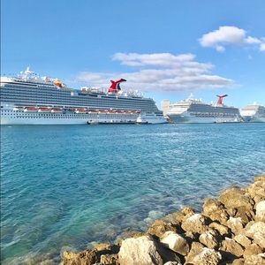 Meet your Posher, Kitch